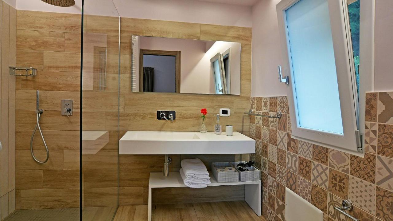 Villa Provenza 12&4, Emma Villas Cefalu Exterior photo