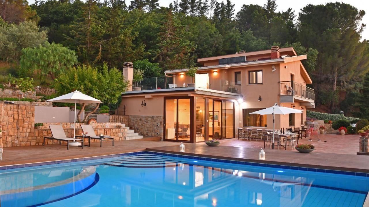 Villa Provenza 12&4, Emma Villas Cefalu Exterior photo