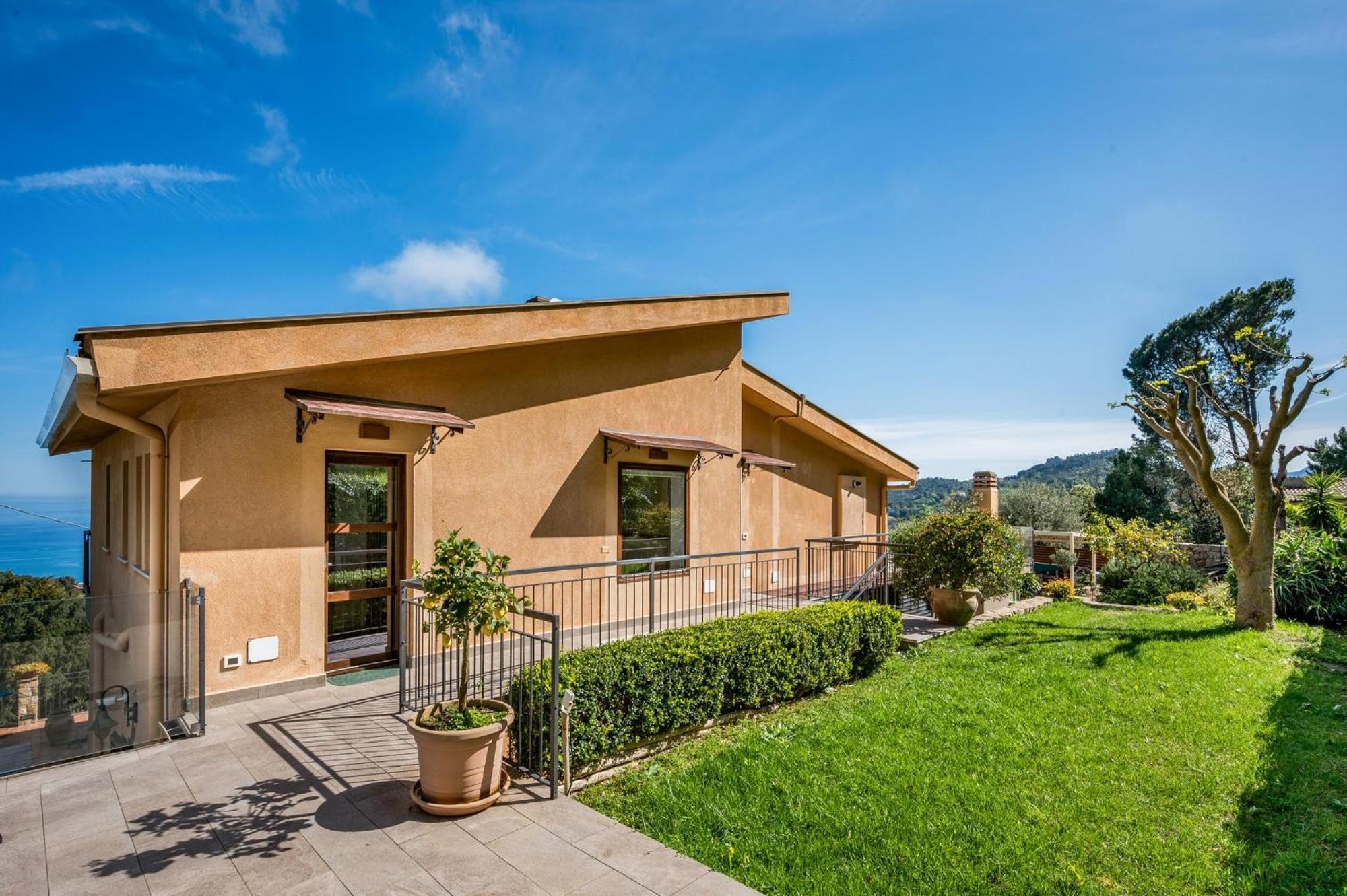 Villa Provenza 12&4, Emma Villas Cefalu Exterior photo