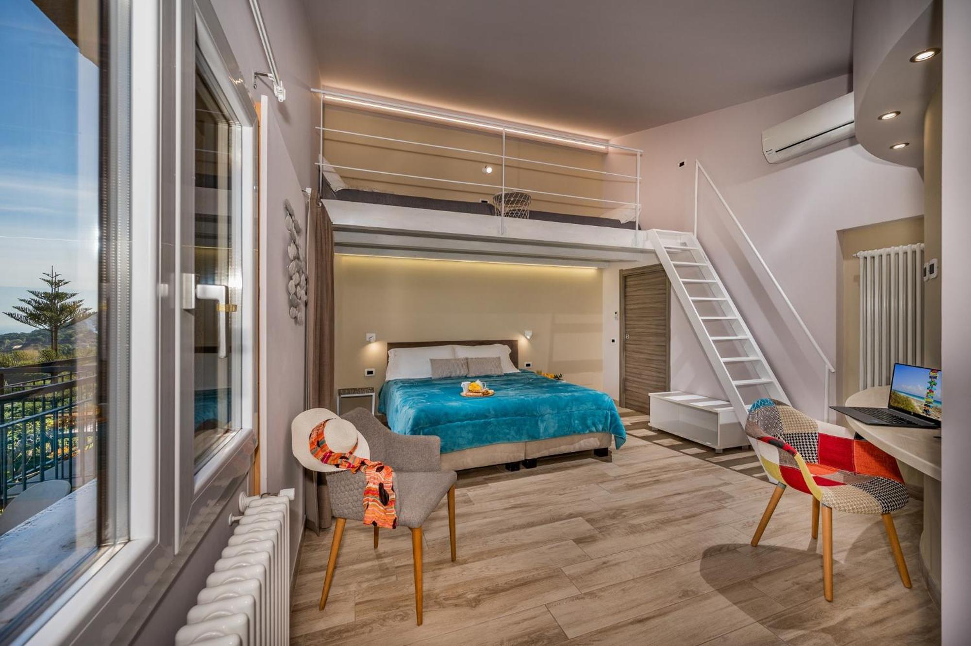 Villa Provenza 12&4, Emma Villas Cefalu Exterior photo